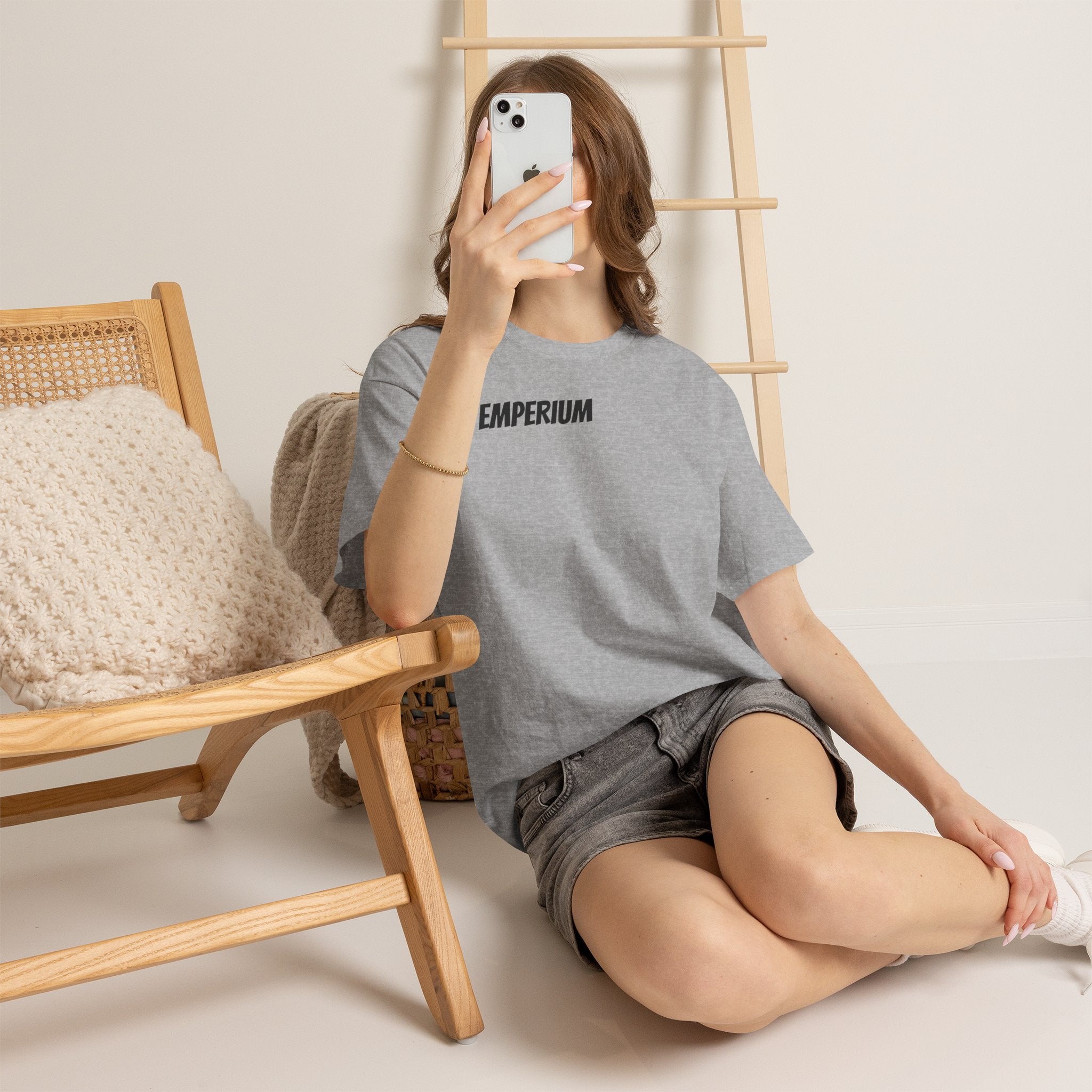 Titre produit : T-Shirt Tomyris — La Reine qui Tua Cyrus