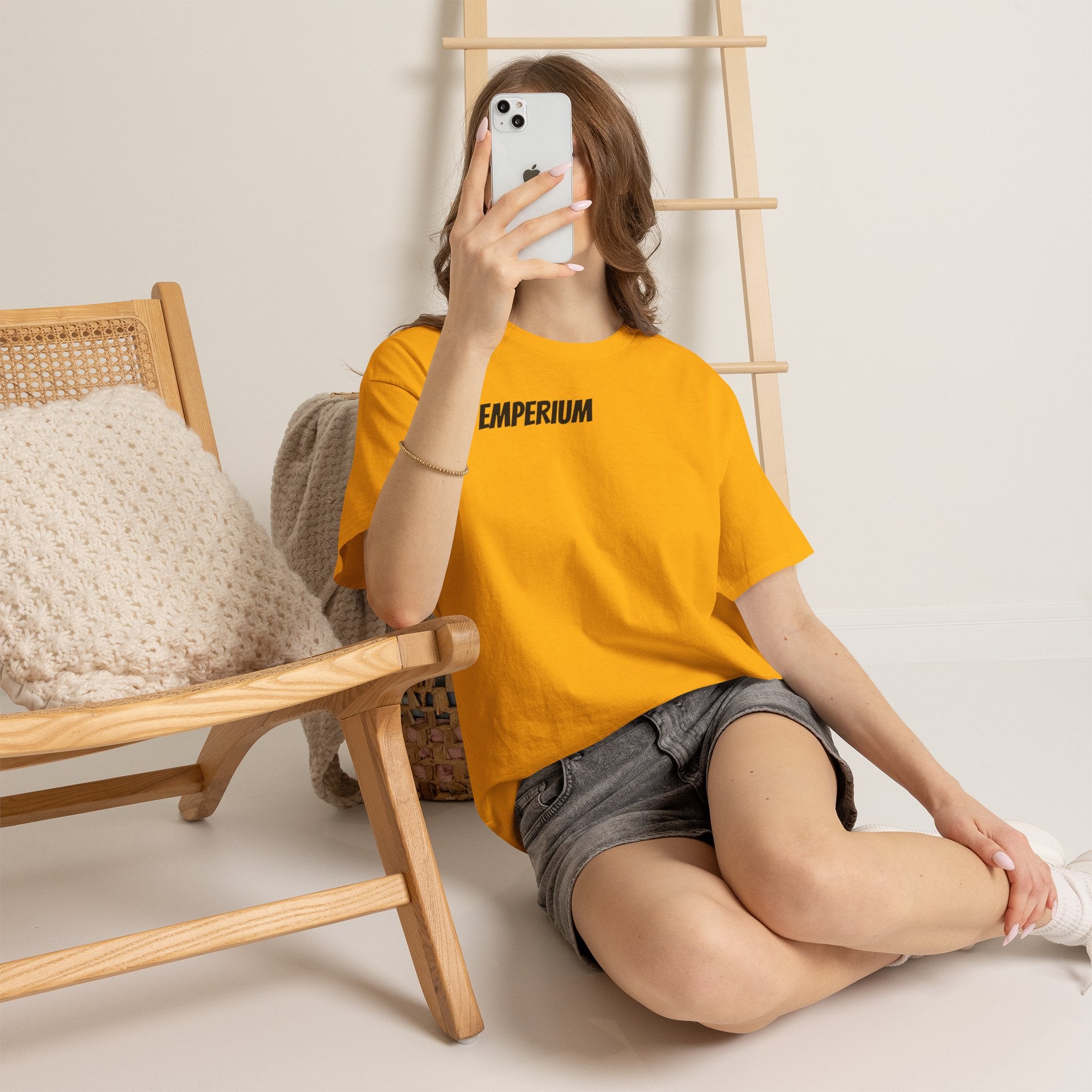 Titre produit : T-Shirt Tomyris — La Reine qui Tua Cyrus